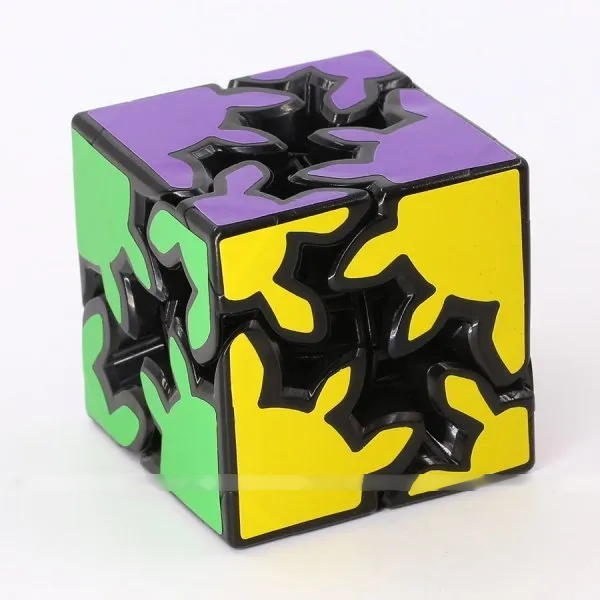 zPuzzle gear 2x2x2 cube puzzle