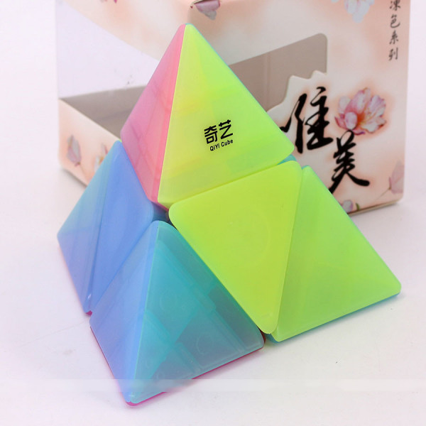 QiYi cube transparent Jelly colour series of 2x2 pyraminx